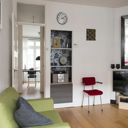 Daire City Center Penthouse Retreat
